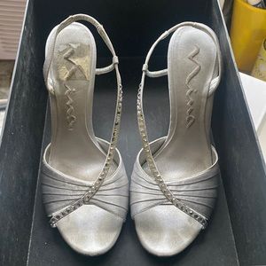 Used Mia high heels for prom or party size 8